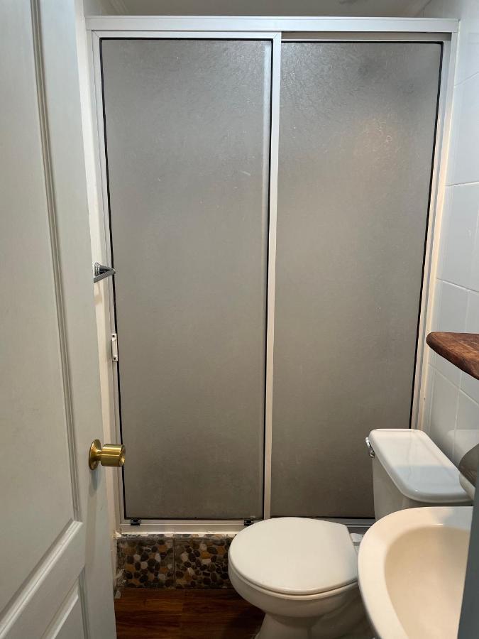 3 Arriendo Habitacion Doble Con Bano Privado De Ex Hotel プエルト・バラス エクステリア 写真
